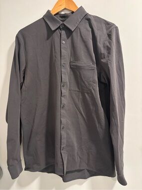 lululemon athletica Men's Long-Sleeve Button-Down Shirt in Charcoal